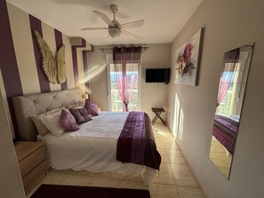 2 bedrooms, iron/ironing board, free WiFi, bed sheets