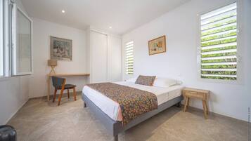 2 Schlafzimmer, Schreibtisch, Bügeleisen/Bügelbrett, kostenloses WLAN