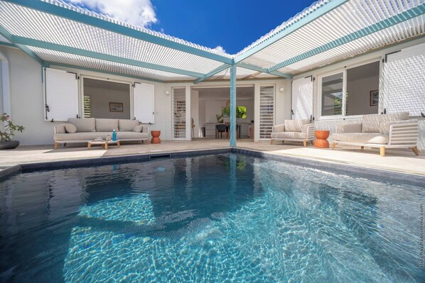 Pool - Charming Villa: Swimming pool, Beach 5 min away (Sainte-Luce)