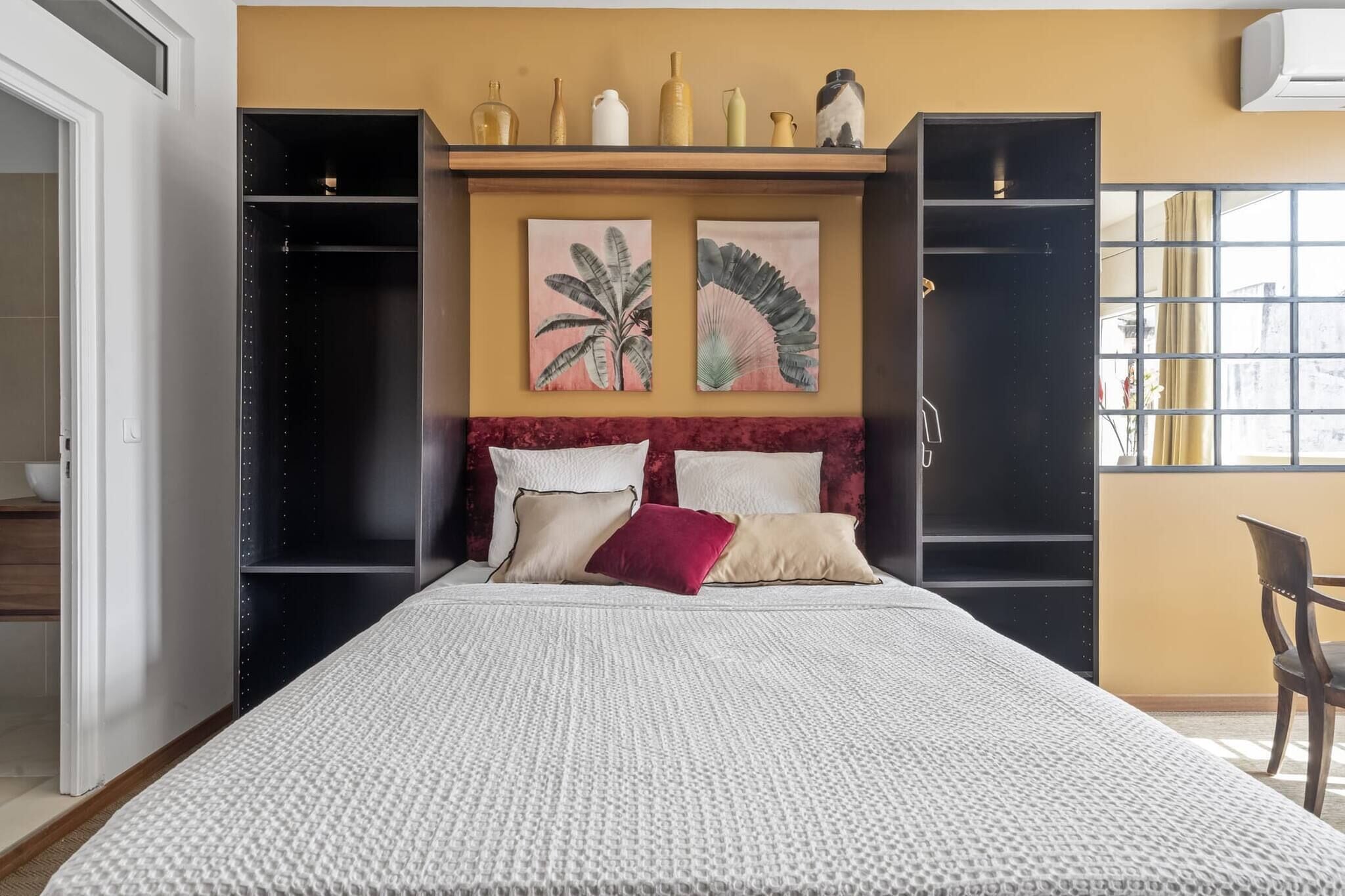 1 室のベッドルーム、デスク、アイロン / アイロン台、WiFi (無料)