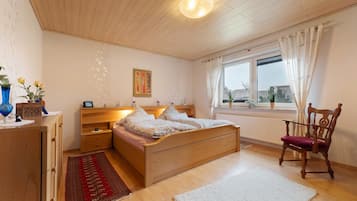 2 habitaciones, tabla de planchar con plancha y wifi gratis