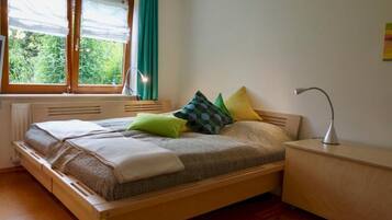 1 chambre, fer et planche à repasser, Wi-Fi gratuit, draps fournis