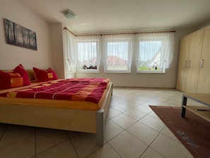 1 chambre, accès au Wi-Fi (inclus), literie fournie