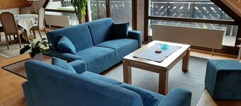 Apartment 'Am Patenberg' with Mountain View, Balcony and Wi-Fi