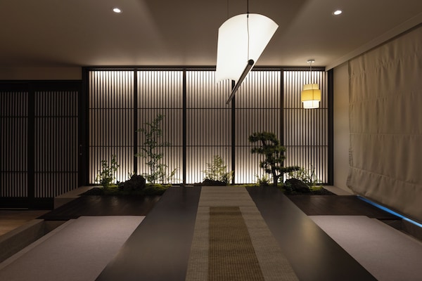 KOUM Signature Suite B | Living area