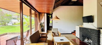 The Buyan Villas Resort