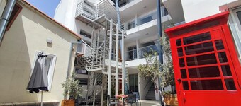 St Lazaros Studios 2