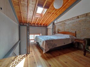 Standard Duplex, Patio | Blackout drapes, iron/ironing board, free WiFi, bed sheets