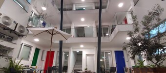 St Lazaros Studios 2