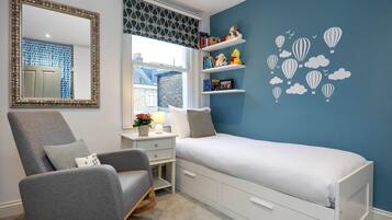 3 bedrooms, Internet