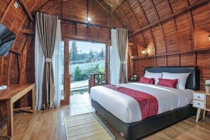 Standard Room | Desk, free WiFi