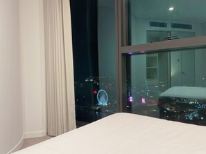 2 makuuhuonetta, silitysrauta/-lauta, vauvan matkasänky, ilmainen Wi-Fi