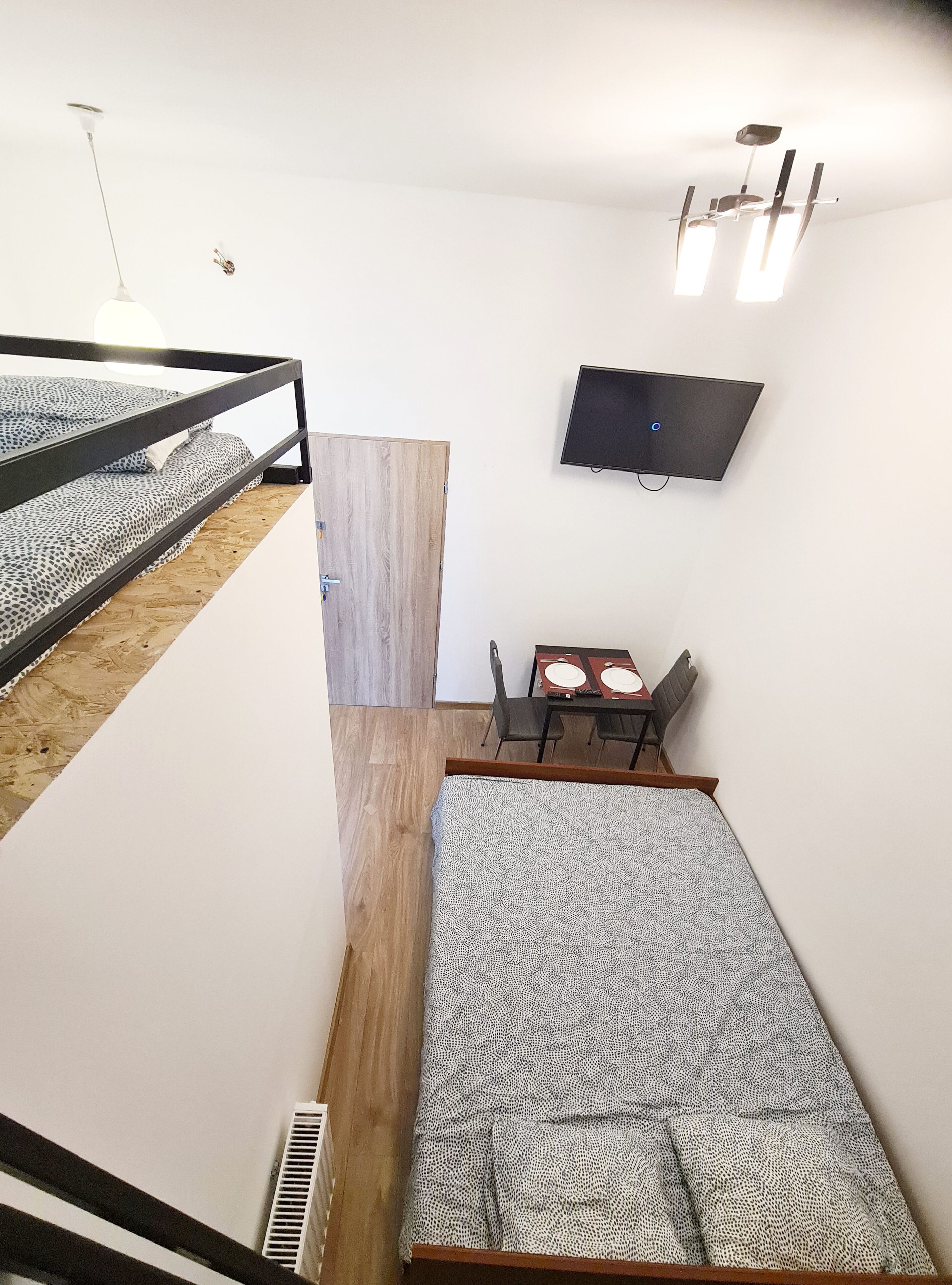 1 makuuhuone, silitysrauta/-lauta, Wi-Fi, vuodevaatteet