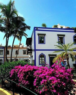 Apartemen, 2 kamar tidur, teras, pemandangan gunung | Eksterior