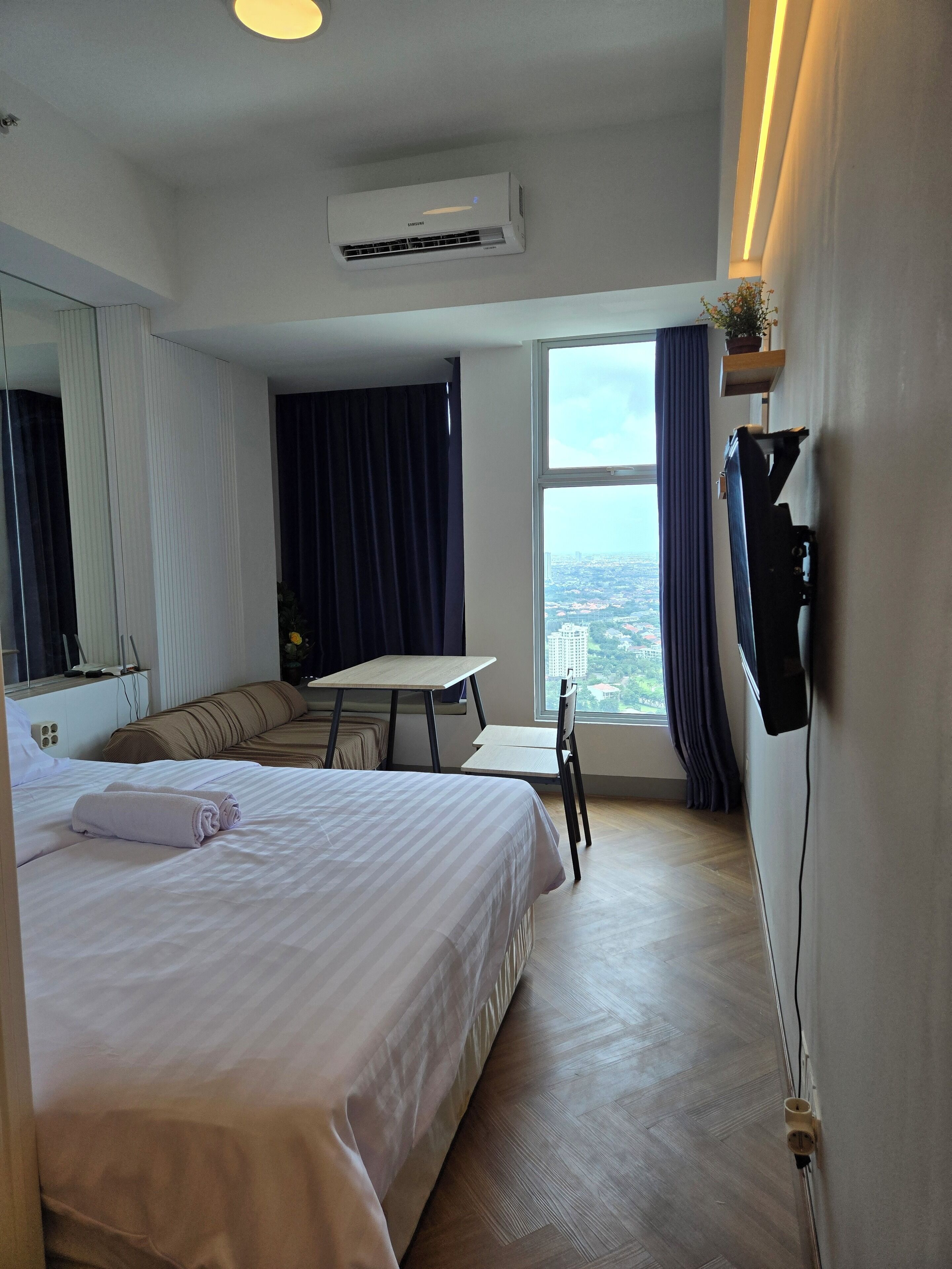 豪華公寓, 非吸煙房, 城市景觀 | 1 間臥室、獨特裝潢、布置獨特、書桌