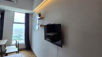 Deluxe Apartment, Non Smoking, City View