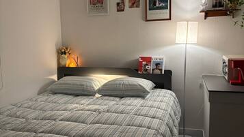 Habitacions insonoritzades, wifi gratuïta i roba de llit