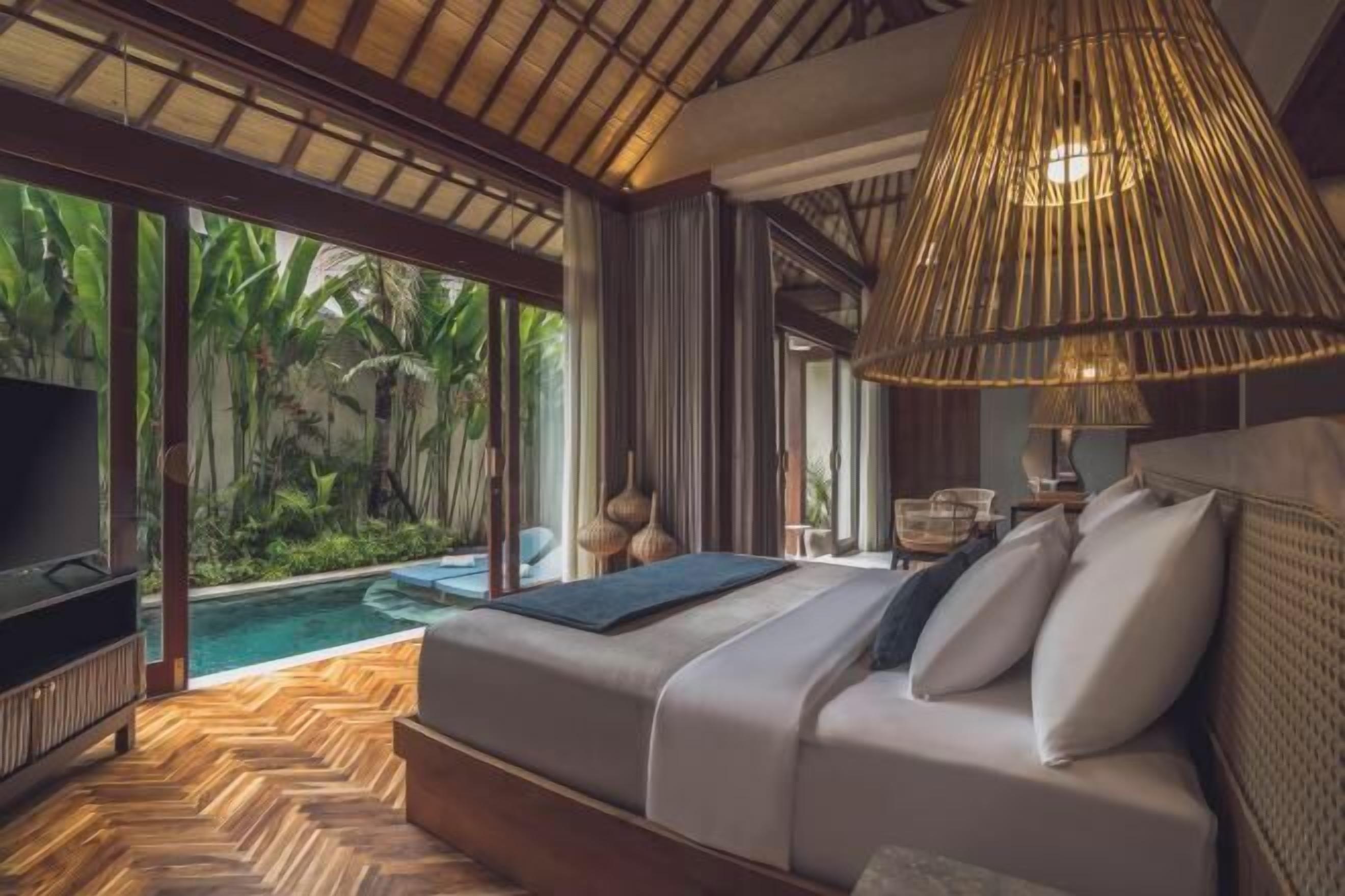 Een kluis op de kamer, extra bedden (toeslag), gratis wifi, beddengoed