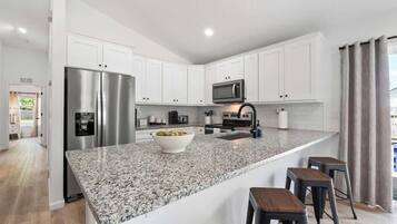 微波炉、炉灶、洗碗机、茶具/咖啡用具