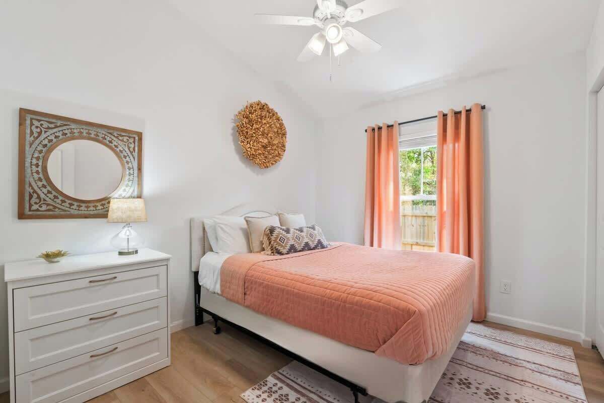 3 多间卧室、熨斗/熨衣板、旅行婴儿床、免费 WiFi