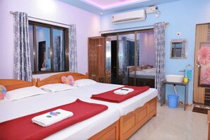 Premium Room - Sai Sagar Beach Resort Kunkeshwar (Devgad)