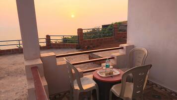 Premium Room | Terrace/patio