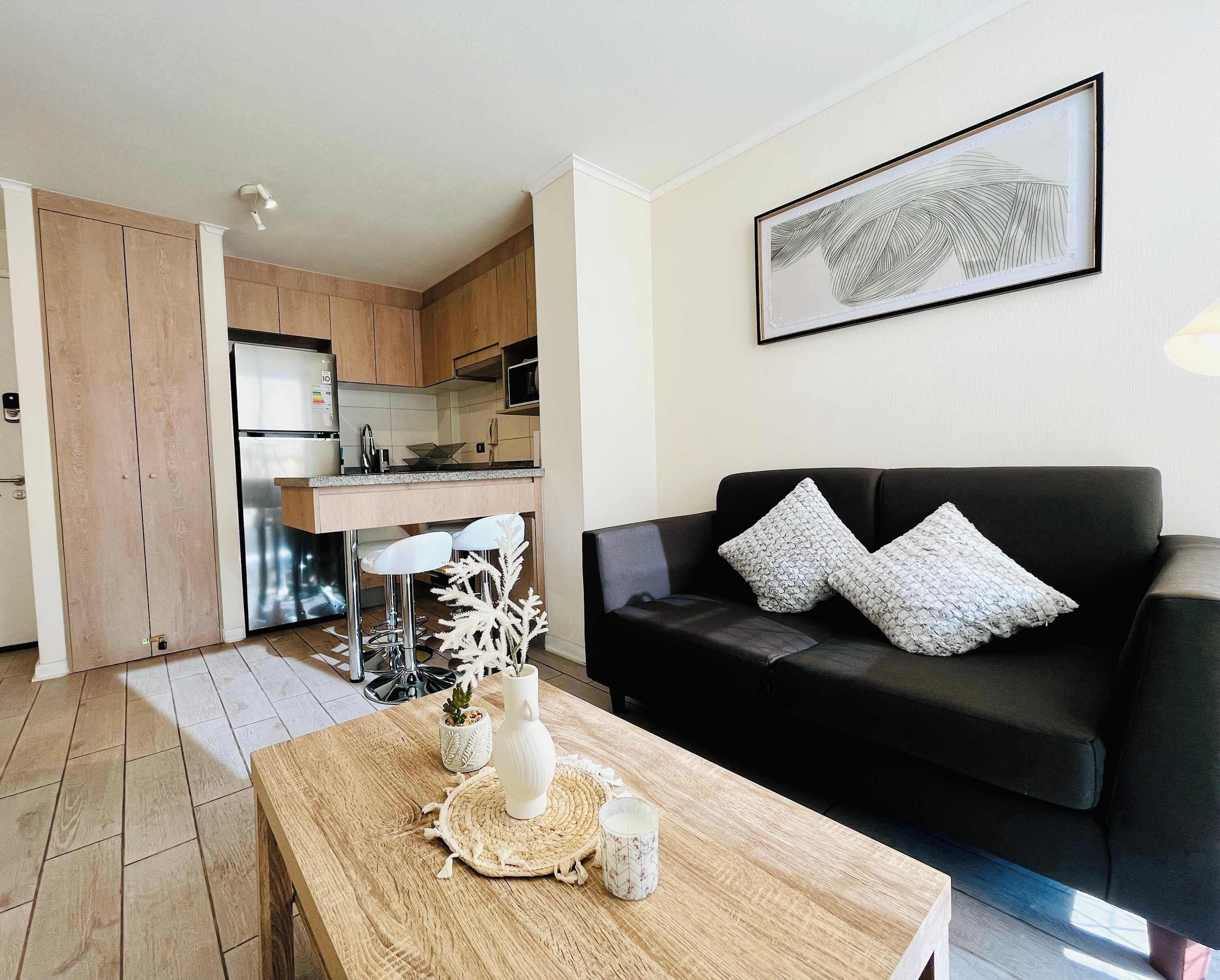 Smart TV, stereo, offices