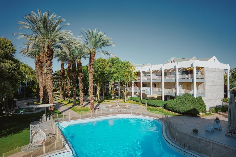 רויאל פארק דירות נופש