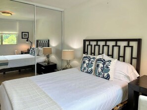 2 chambres, fer et planche à repasser, Wi-Fi gratuit, draps fournis