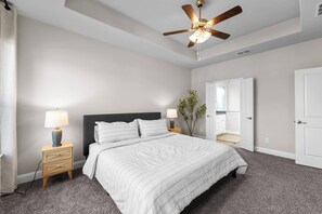 4 bedrooms, iron/ironing board, free WiFi, bed sheets