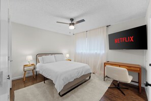 3 soverom, strykejern/-brett, wi-fi (inkludert) og sengetøy