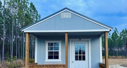 Modern Farmhouse w Pickleball
