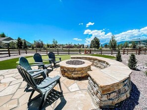 Terrace/patio - Falcon's Nest | hot tub/games/firepit/USAFA (Monument)