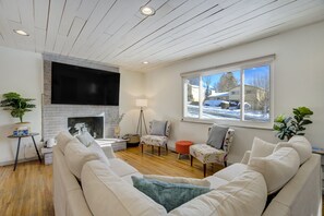 スマートテレビ、卓球台