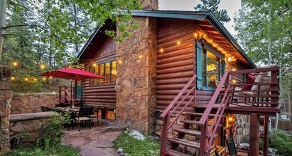Hikers Hideaway | Foosball & Darts | Pet Friendly