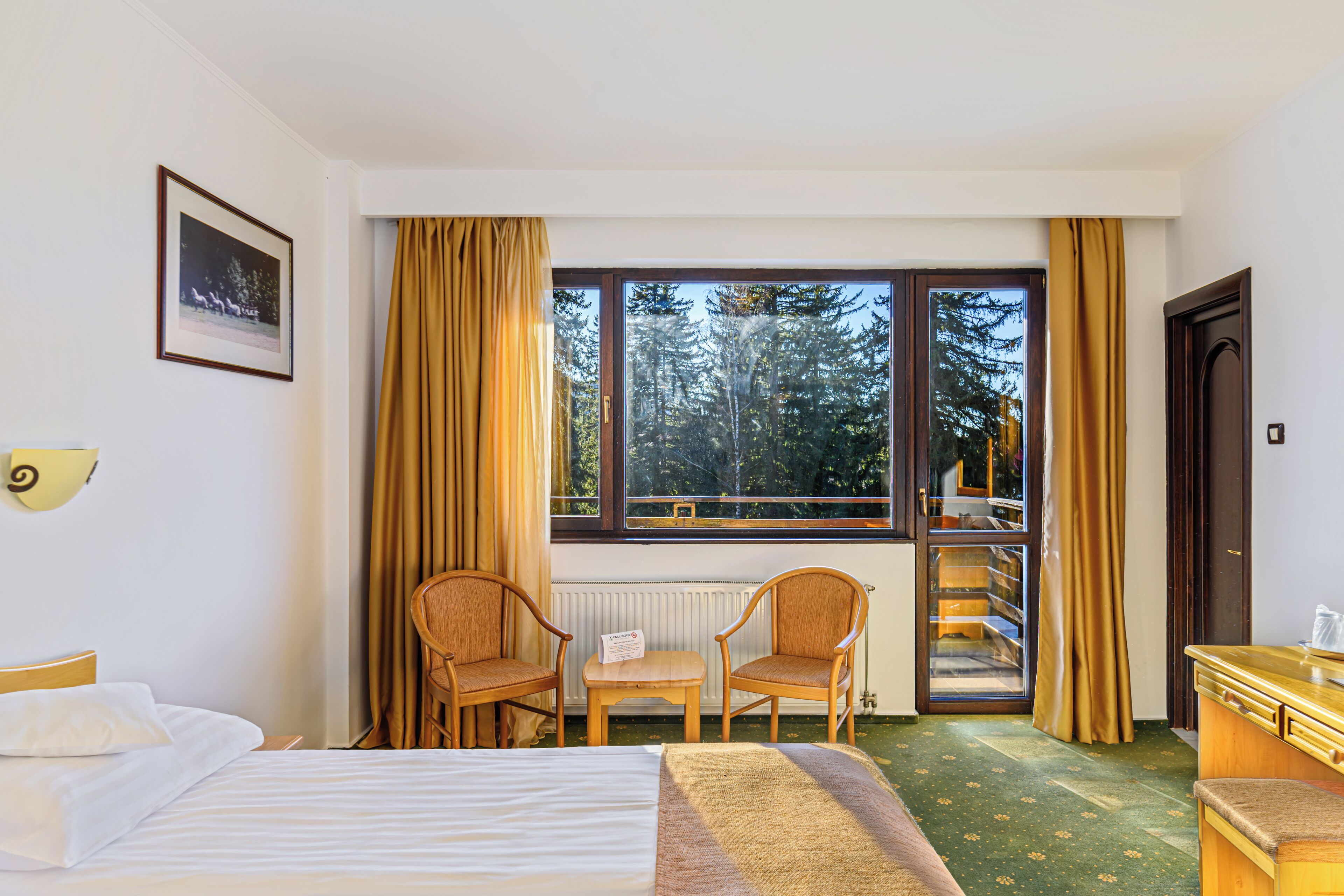 Family Apartment, Balcony, Mountain View