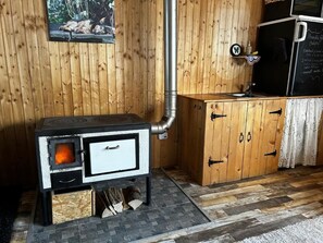 Maison, 2 chambres, fumeur, patio | Intérieur