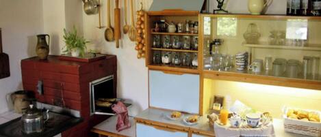 Talo, 3 makuuhuonetta, terassi, näköala puutarhaan | Sisätilat