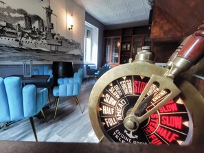 Déjeuner en libre-service gratuit tous les jours