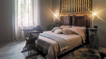 Deluxe-Doppelzimmer, Terrasse, Gartenblick | Kostenloses WLAN, Bettwäsche