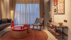 Luxury Double or Twin Room, Non Smoking | Living area - Mharo Khet (Jodhpur)