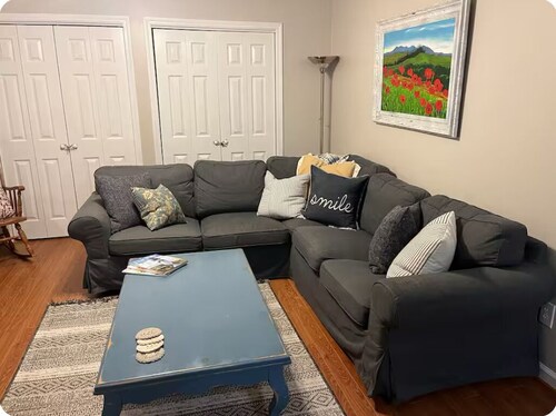 Charming 1-bedroom apartment in enchanting New Bern with WiFi, AC