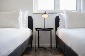 3 bedrooms, bed sheets