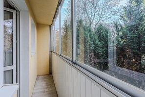 Terrace/patio - ShortStayPoland Jana Sobieskiego B082 (Warsaw)