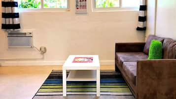 Studio | Truy cập Internet tốc độ cao