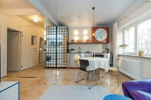 2 bedrooms, iron/ironing board, free WiFi - ShortStayPoland Nowolipki B173 (Warsaw)