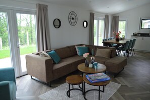 House | Living area - Holiday Home Bemelen Near Nature Reserve (Bemelen)