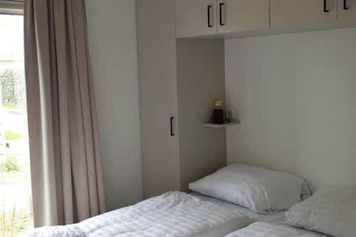 House | 3 bedrooms, bed sheets