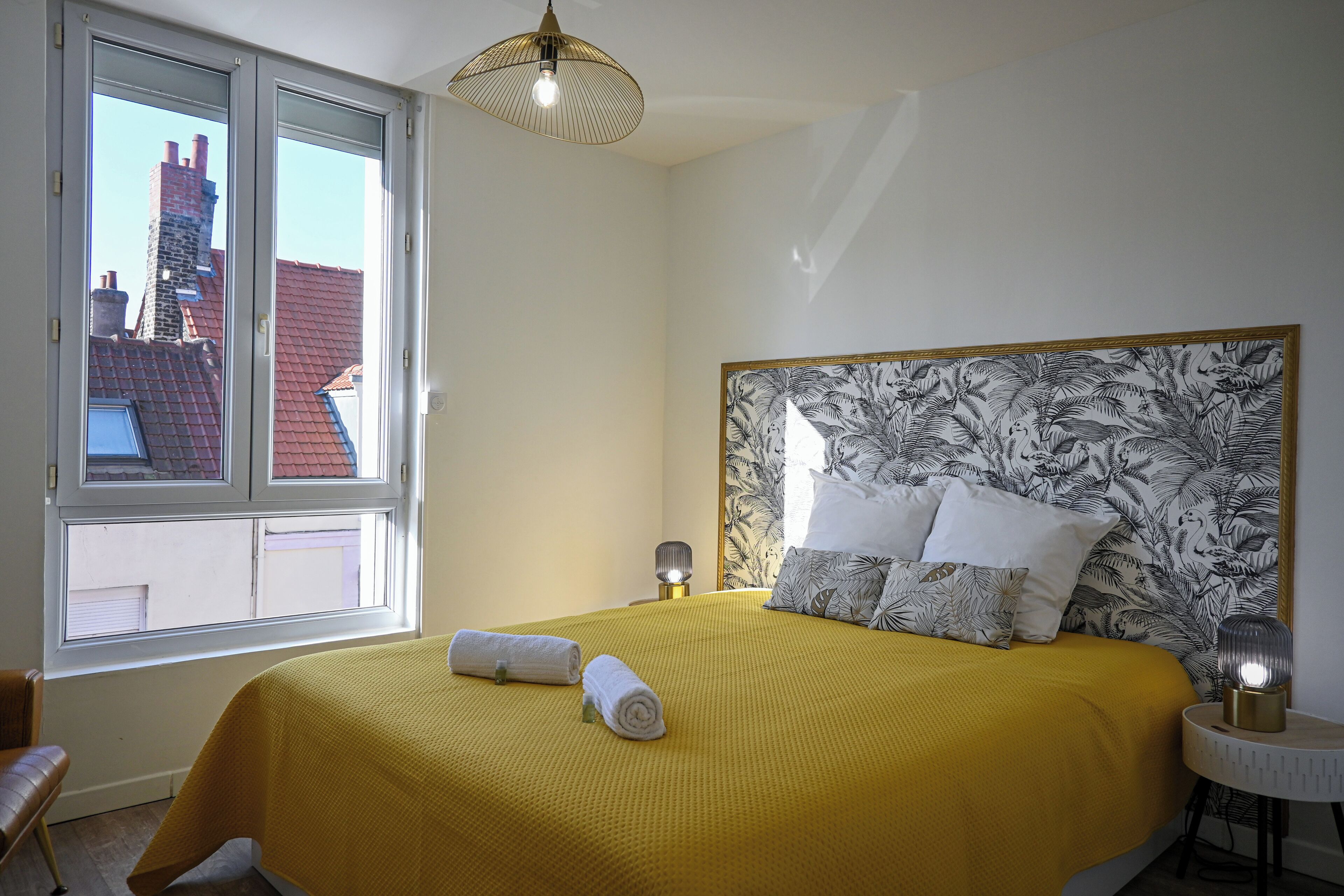 1 chambre, fer et planche à repasser, Wi-Fi, draps fournis