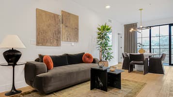 Apartment, Accessible | 3 bedrooms, Internet